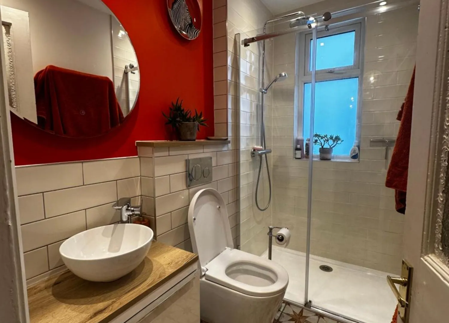 Cosey And Vibrant Flat In Leith, Edinburgh Lejlighed